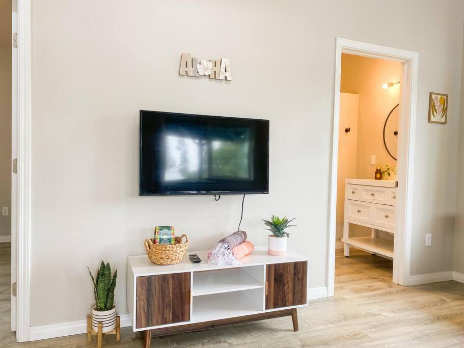 Hibiscus Hale, Full Kitchen, King Bed, Parking Apartment Keaau Exterior foto